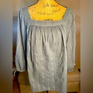 Lauren Conrad NEW quarter sleeve green square neck silver thread design XL PTP24